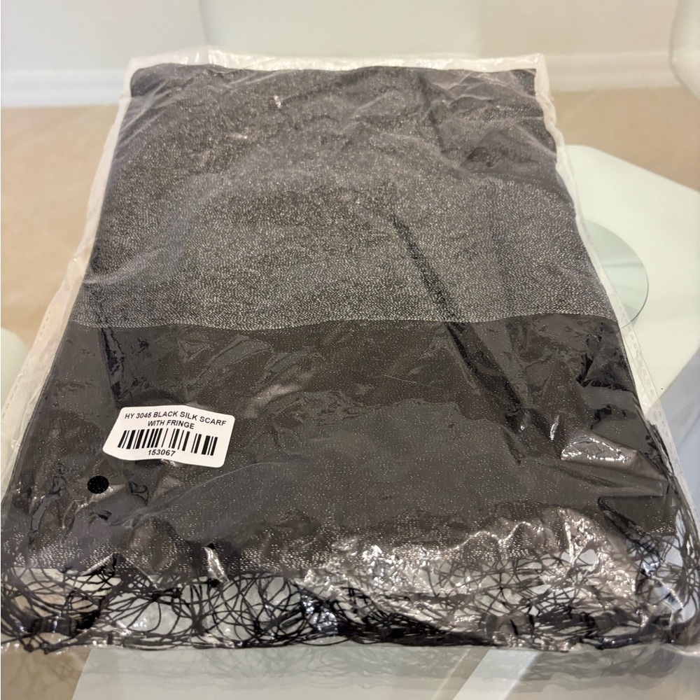 Stylish Black Shimmer Scarf